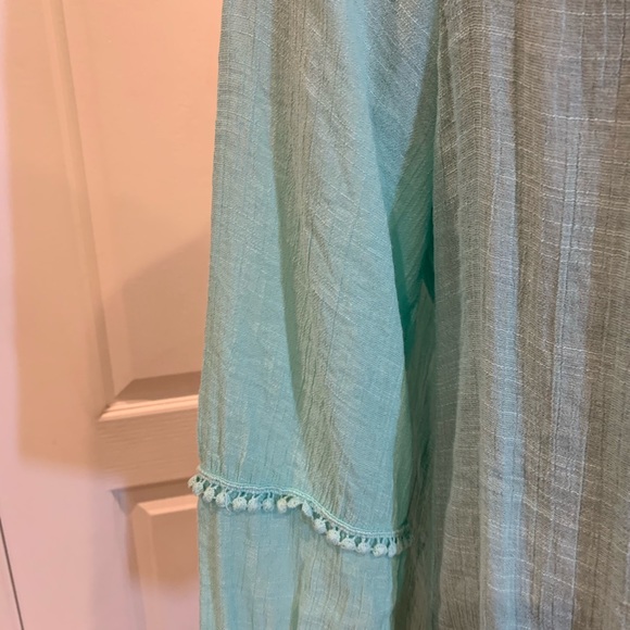 Zac & Rachel teal blouse 🌸 Size Medium - Picture 3 of 6